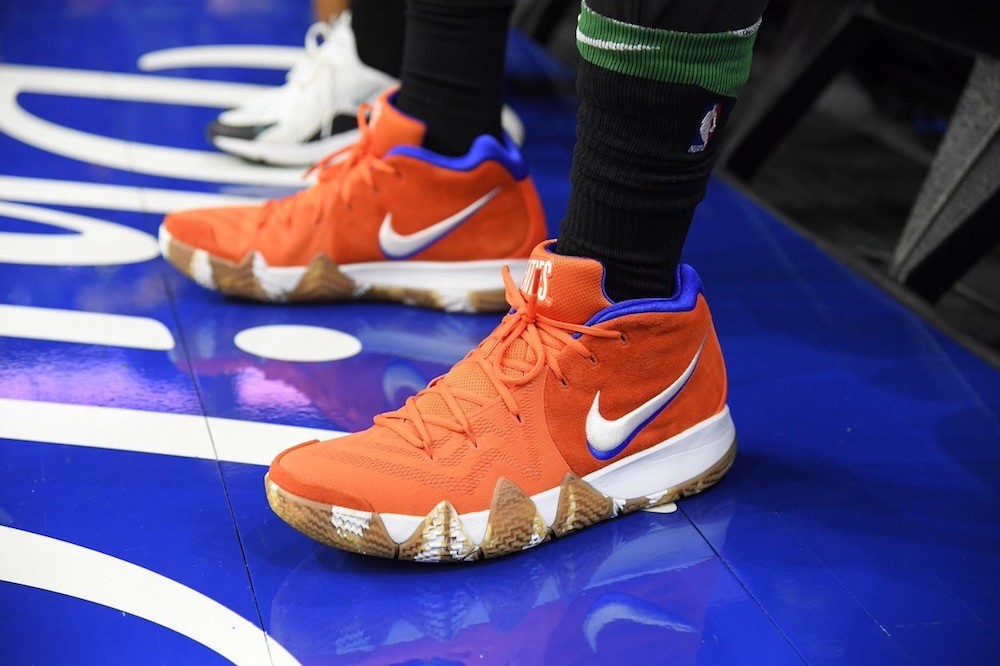 sepatu basket nike kyrie 4