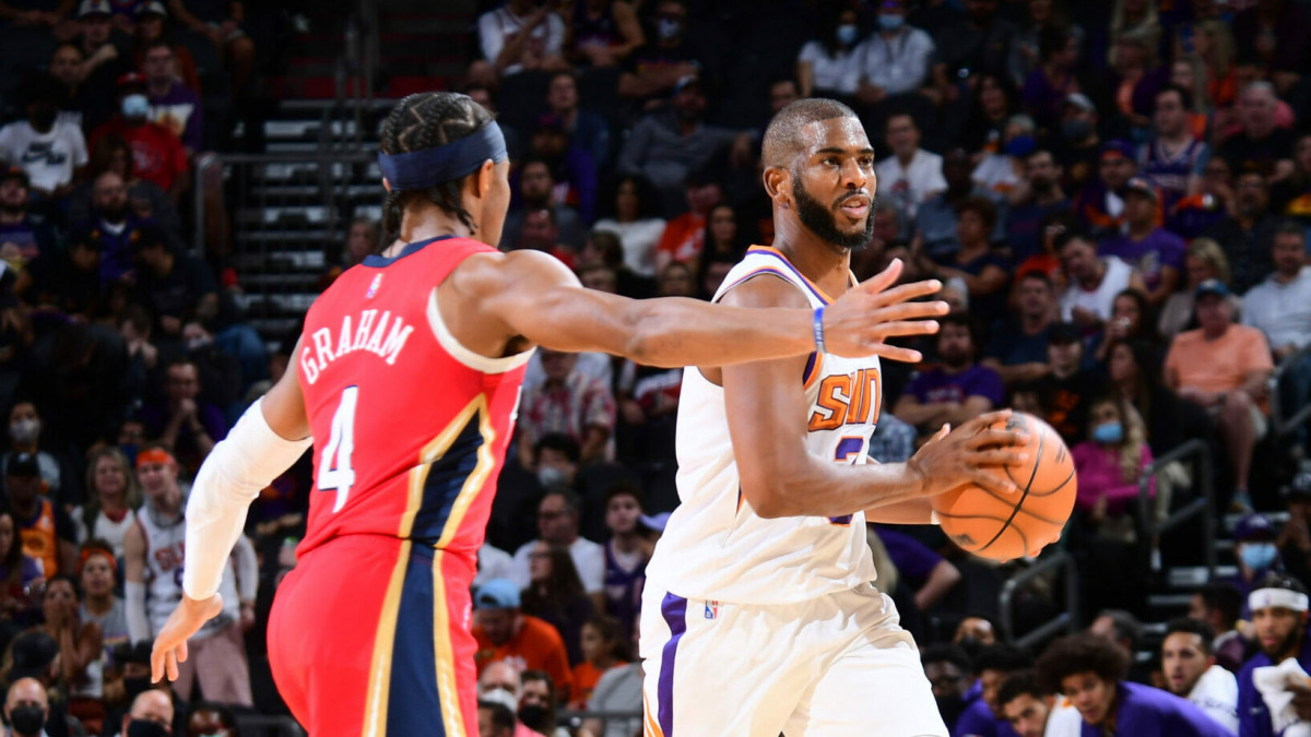 Chris Paul Naik ke Posisi Tiga Pencetak Asis Terbanyak di NBA