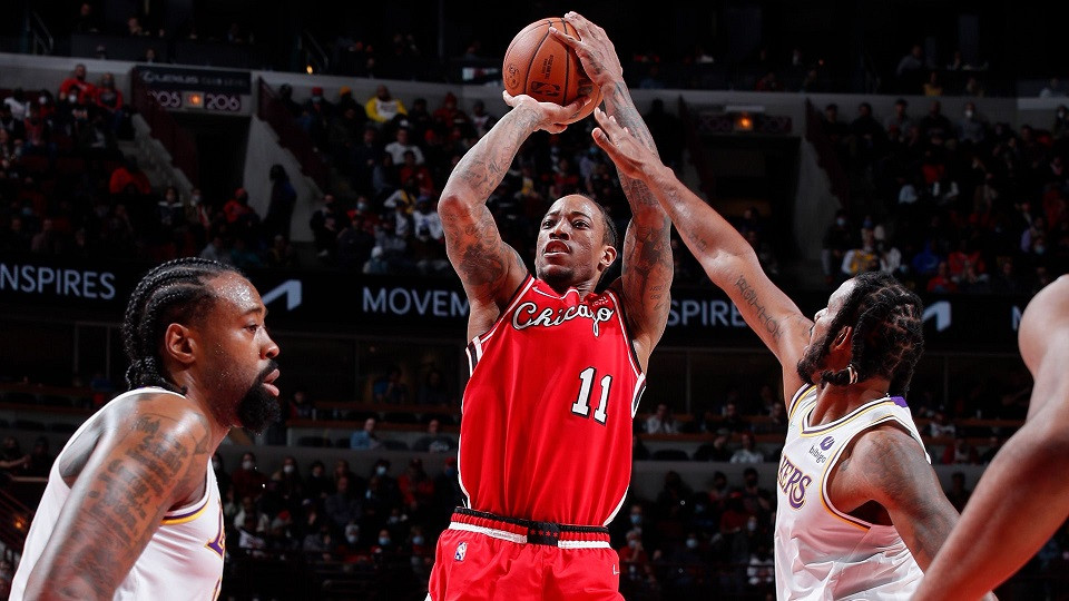 DeMar DeRozan Kembali, Bulls Bungkam Lakers